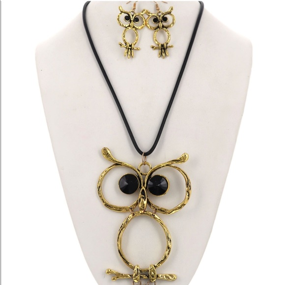 Long Owl Necklace (Gold) - Picture 2 of 5